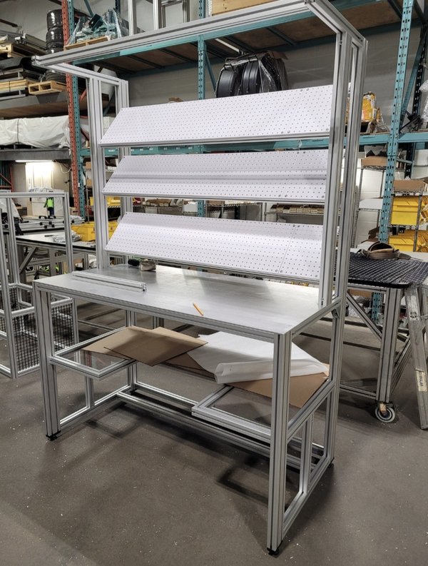 Workbenches and workstations